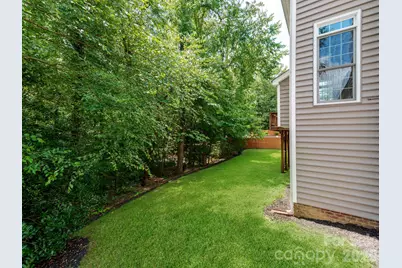 10145 Stewarton Lane NW, Charlotte, NC 28269 - Photo 46