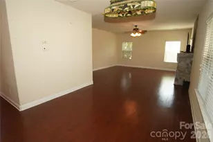 105 Jobe Dr, Statesville, NC 28677 - Photo 14