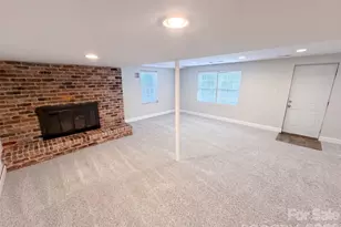 1527 Burnley Rd, Charlotte, NC 28210 - Photo 14