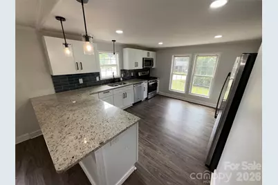 153 Loomis Street, Chester, SC 29706 - Photo 4