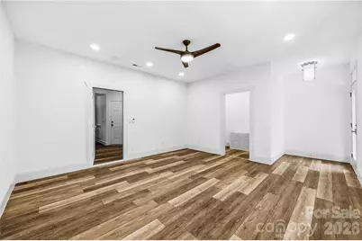 10447 Glenmere Creek Circle, Charlotte, NC 28262 - Photo 6