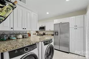 5811 Sharon Rd, Charlotte, NC 28210 - Photo 8