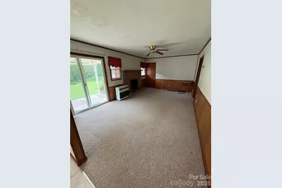 11141 Nc Highway 226 Highway, Bakersville, NC 28705 - Photo 24