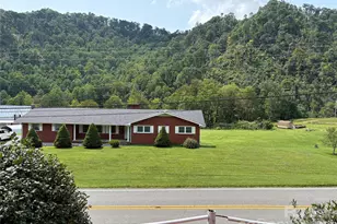 11141 Nc Hwy 226 Hwy, Bakersville, NC 28705 - Photo 2