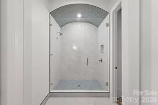110 Hunter Ln, Charlotte, NC 28211 - Photo 28