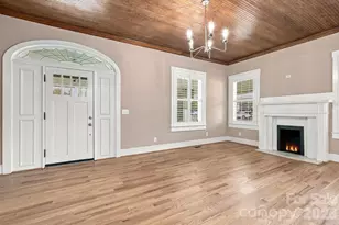 201 E 1st St, Lowell, NC 28098 - Photo 8