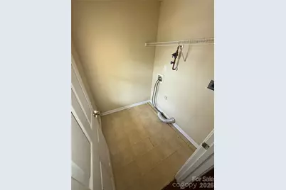 2412 Smugglers Court #L54 M36-1, Charlotte, NC 28216 - Photo 18