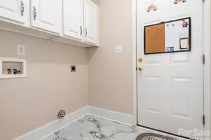 8415 Quail Hollow Dr, Harrisburg, NC 28075 - Photo 30