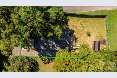 111 N Clay Street, Lowell, NC 28098 - Photo 22