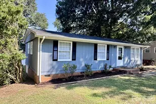 99 N McGinnis Pl, Mount Holly, NC 28120 - Photo 1