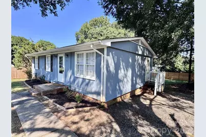 99 N McGinnis Place, Mount Holly, NC 28120 - Photo 2