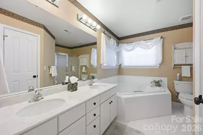 10018 Glencrest Drive, Huntersville, NC 28078 - Photo 14