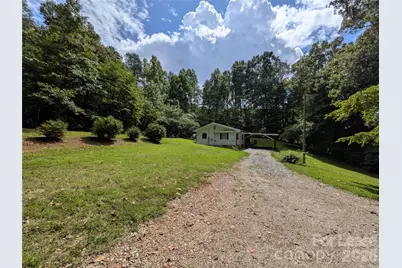 3823 Hickory Highway, Statesville, NC 28677 - Photo 4