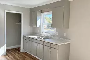 606 Creekridge Dr, Monroe, NC 28110 - Photo 2
