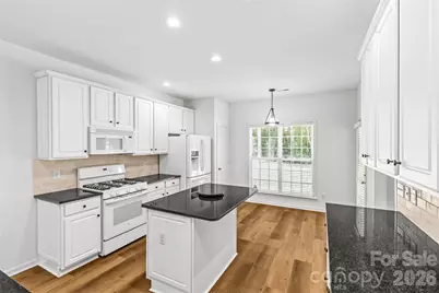 15046 Annan Court, Charlotte, NC 28277 - Photo 14