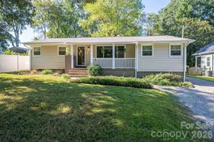 313 Willis Rd, Dallas, NC 28034 - Photo 1