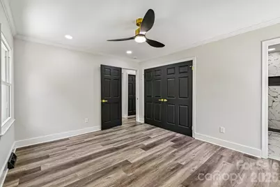 4908 Zephyr Lane, Charlotte, NC 28209 - Photo 22