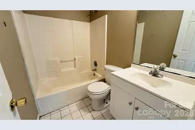 10121 Brawley Lane, Charlotte, NC 28215 - Photo 10
