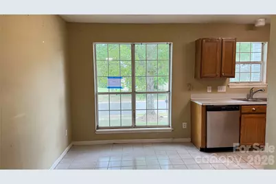 10121 Brawley Lane, Charlotte, NC 28215 - Photo 8