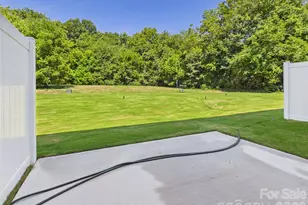 105 Dilling Street N, Kings Mountain, NC 28086 - Photo 14