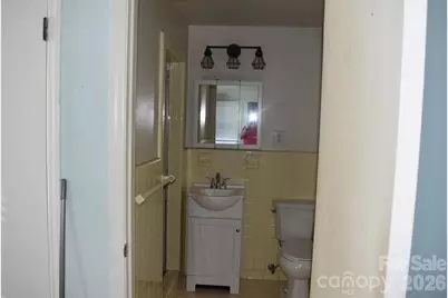 301 Highland Street, Mount Holly, NC 28120 - Photo 22