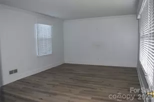 301 Highland St, Mount Holly, NC 28120 - Photo 16