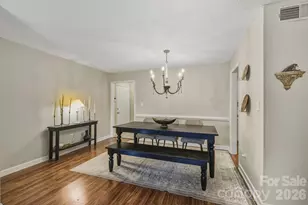 7034 Quail Hill Rd, Charlotte, NC 28210 - Photo 4