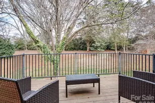 7034 Quail Hill Rd, Charlotte, NC 28210 - Photo 2