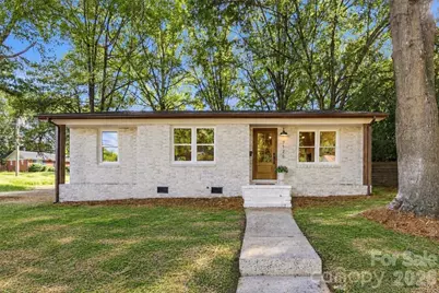 7126 Woodstream Drive, Charlotte, NC 28210 - Photo 1