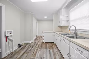 406 Sunset Dr, Stanley, NC 28164 - Photo 10