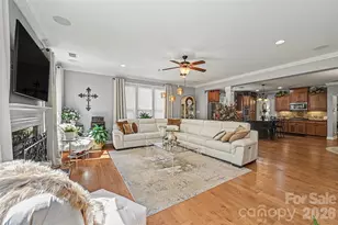14506 Brotherly Ln, Charlotte, NC 28278 - Photo 6