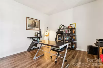 9002 Willowfield Drive, Charlotte, NC 28269 - Photo 10