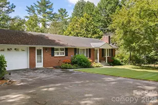 1450 Howard Gap Rd, Hendersonville, NC 28792 - Photo 24