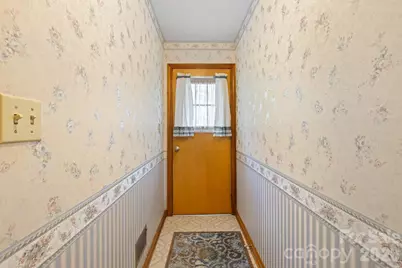 1450 Howard Gap Road, Hendersonville, NC 28792 - Photo 16