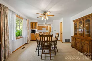1450 Howard Gap Rd, Hendersonville, NC 28792 - Photo 10