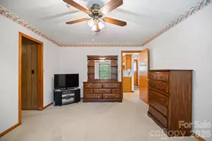 1450 Howard Gap Rd, Hendersonville, NC 28792 - Photo 12