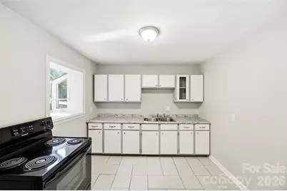 428 E McLelland Avenue, Mooresville, NC 28115 - Photo 14