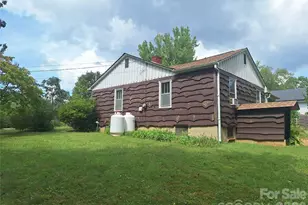16 Shannon Dr, Asheville, NC 28803 - Photo 4