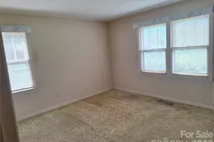 16 Shannon Dr, Asheville, NC 28803 - Photo 16