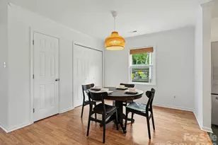 7239 Lockmont Dr, Charlotte, NC 28212 - Photo 12