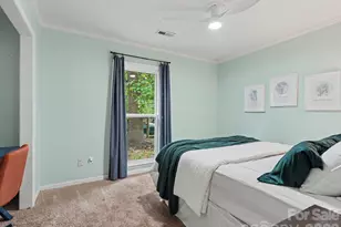 7239 Lockmont Dr, Charlotte, NC 28212 - Photo 30
