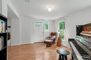 7239 Lockmont Dr, Charlotte, NC 28212 - Photo 18