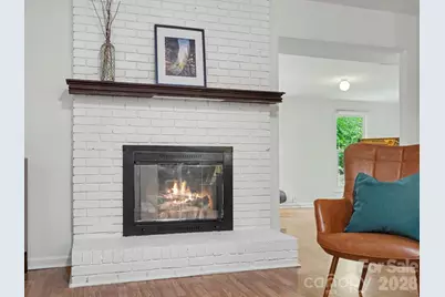 7239 Lockmont Drive, Charlotte, NC 28212 - Photo 8