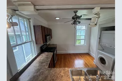 200 Courtland Place, Asheville, NC 28801 - Photo 8