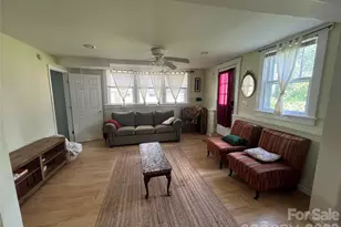 200 Courtland Pl, Asheville, NC 28801 - Photo 24
