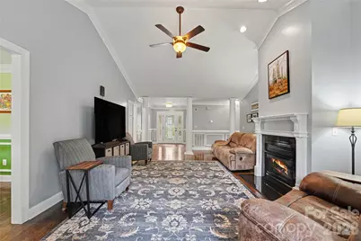 1085 Merrywood Drive, Newton, NC 28658 - Photo 6