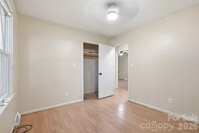 609 Old Farm Road, Statesville, NC 28625 - Photo 12