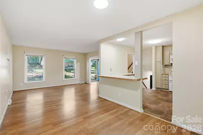609 Old Farm Road, Statesville, NC 28625 - Photo 6
