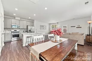 604 Rustic Path Ln, Tega Cay, SC 29708 - Photo 6