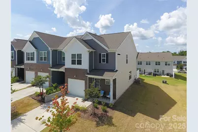 6016 Chelsea Oaks Ridge, Tega Cay, SC 29708 - Photo 1